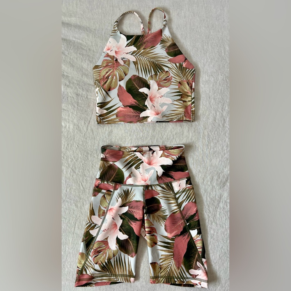 Tropical Workout Tank - Picture 5 of 6